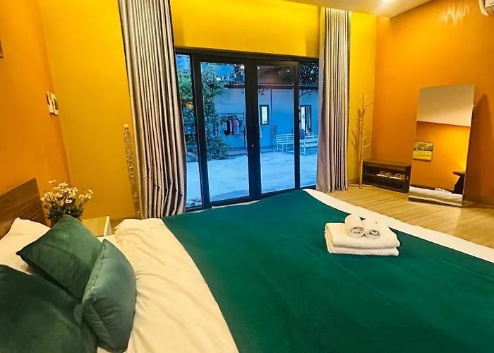 Phú Xuân - Gần Dốc Hoàng Hôn, Rộng View Sông