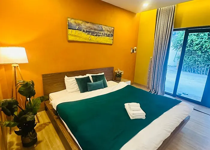 Phu Xuan - Gan Doc Hoang Hon, Phong Rong View Song Lodge *