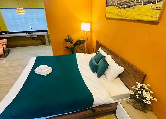 Phu Xuan - Gan Doc Hoang Hon, Phong Rong View Song * Phan Thiet